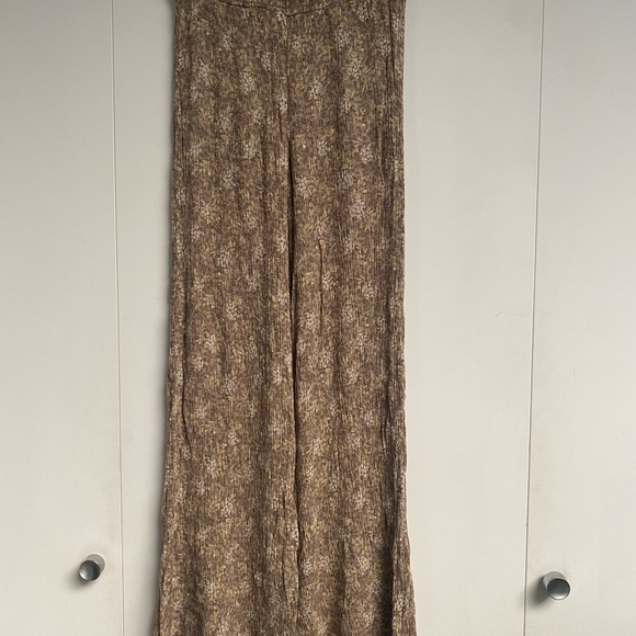 Sozy LILIAN PANT soft lightweight gauze wide-legged pants - Picture 4 of 9